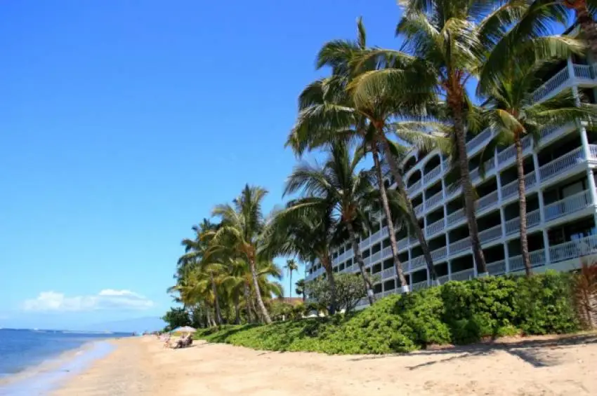 luxury Maui vacation rental near the beach