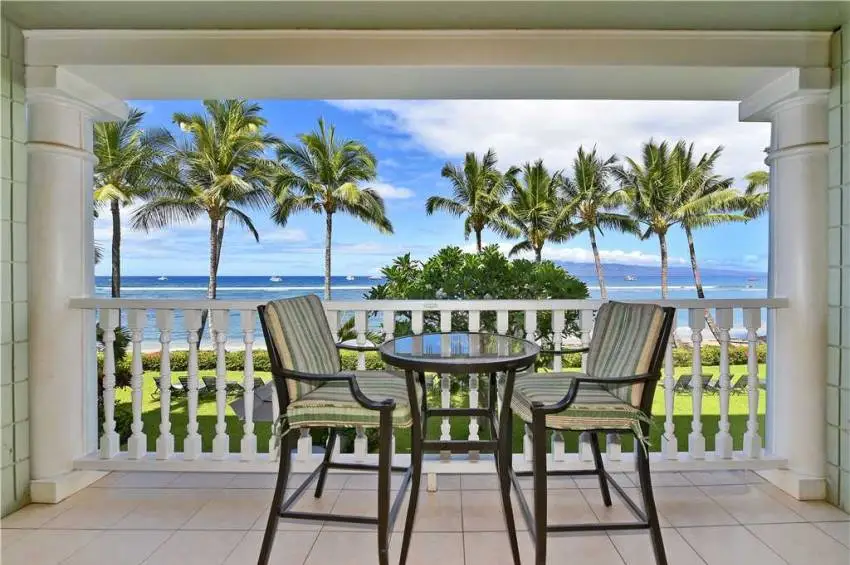 luxury beachfront Maui vacation rental